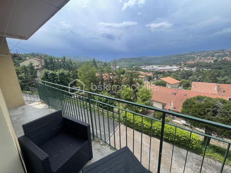 Appartement - 71 m² - 3 pièces