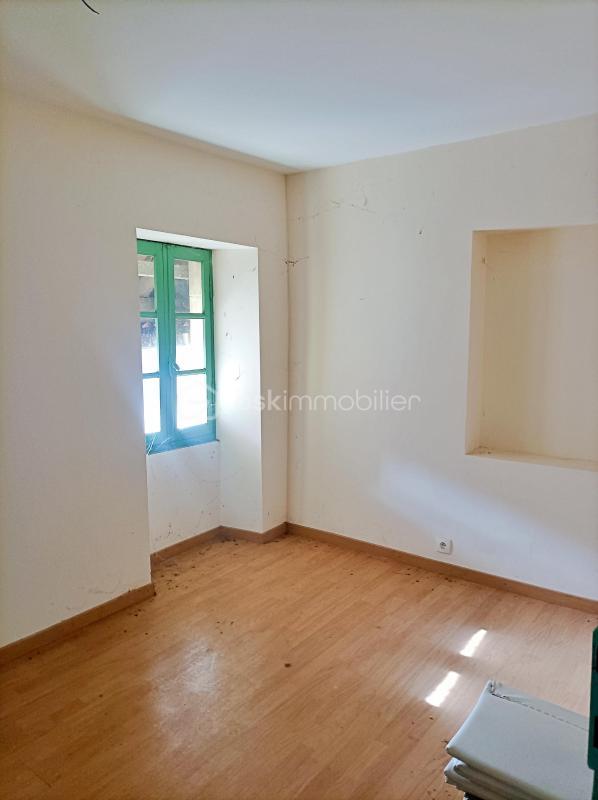 Immeuble - 266 m² - 14 pièces