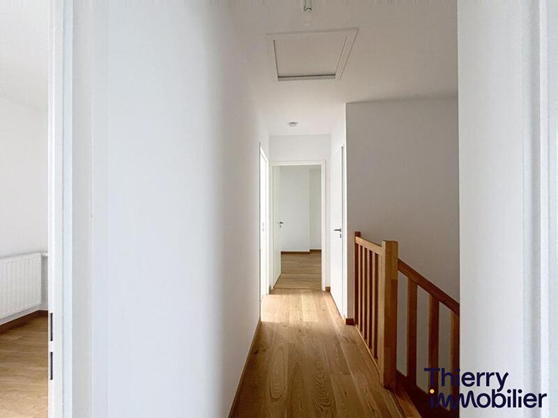 Maison - 101 m² - 5 pièces