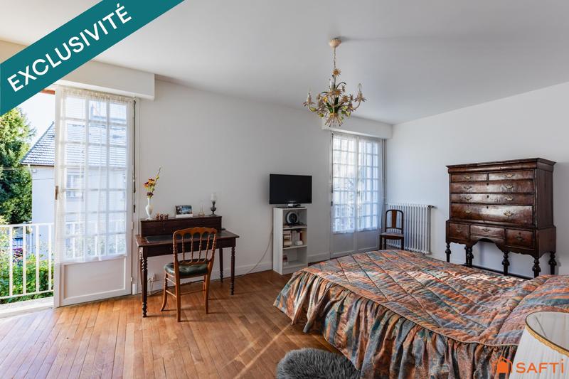 Villa - 269 m² - 12 pièces