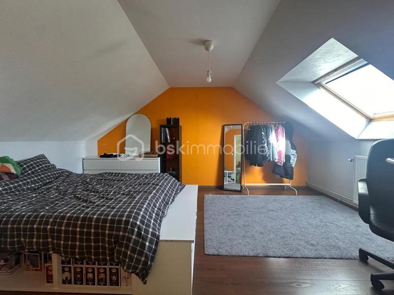 Pavillon - 125 m² - 7 pièces