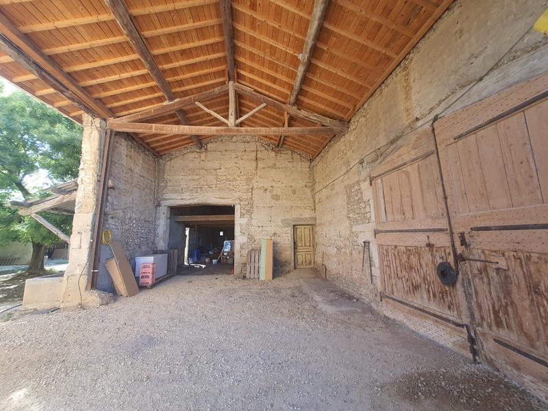 Maison - 400 m² - 7 pièces