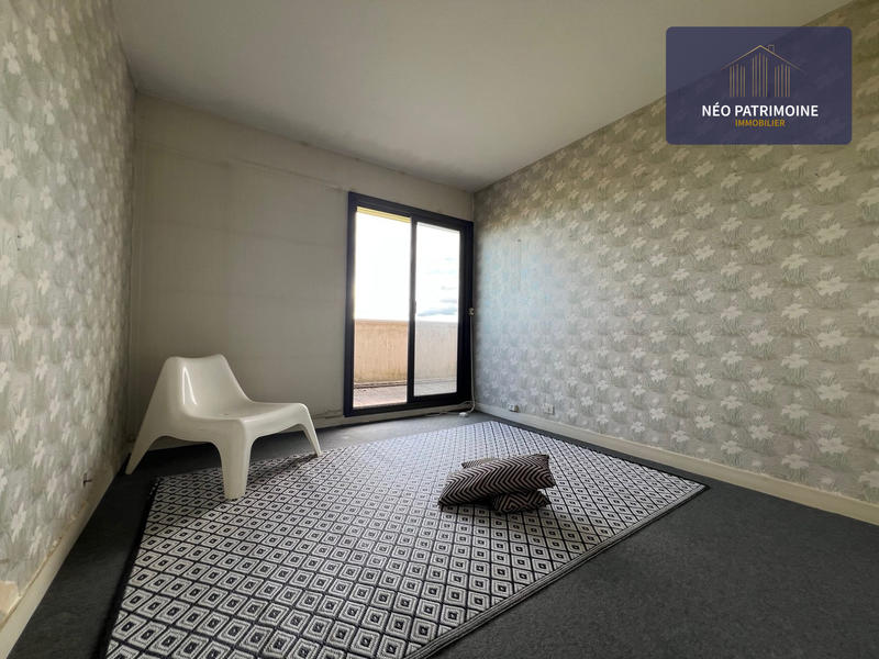 Appartement - 140 m² - 6 pièces