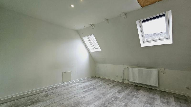 Appartement - 111 m² - 5 pièces