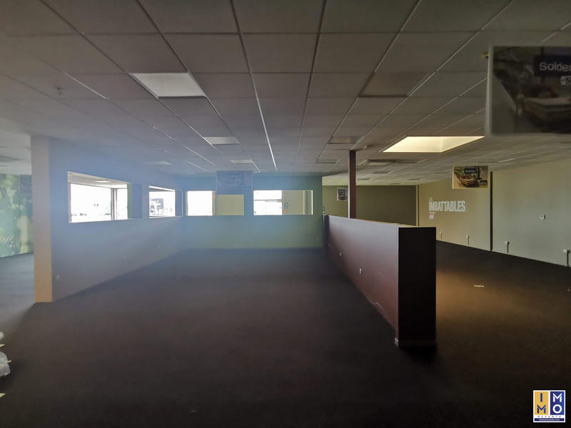 Local commercial - 432 m²