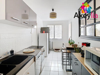 Appartement - 89 m² - 5 pièces