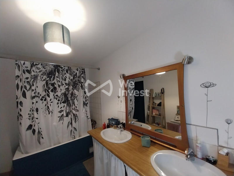 Maison ancienne - 170 m² - 4 pièces