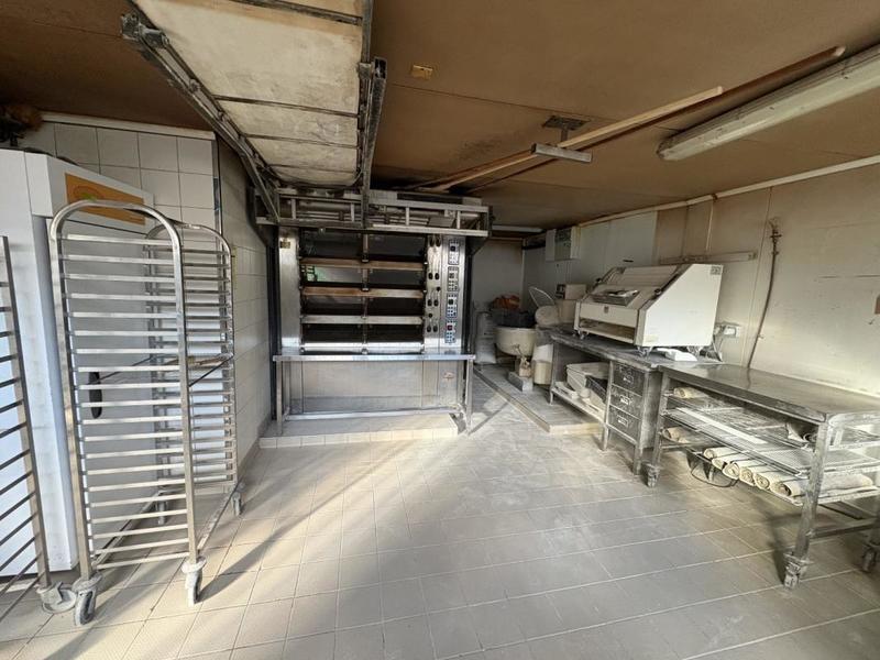 Fonds de commerce - 140 m²