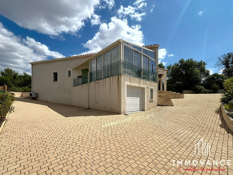 Villa - 200 m² - 6 pièces