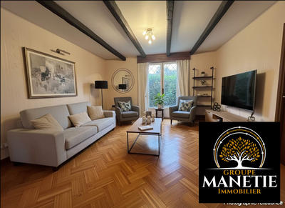 Maison - 93 m² - 6 pièces