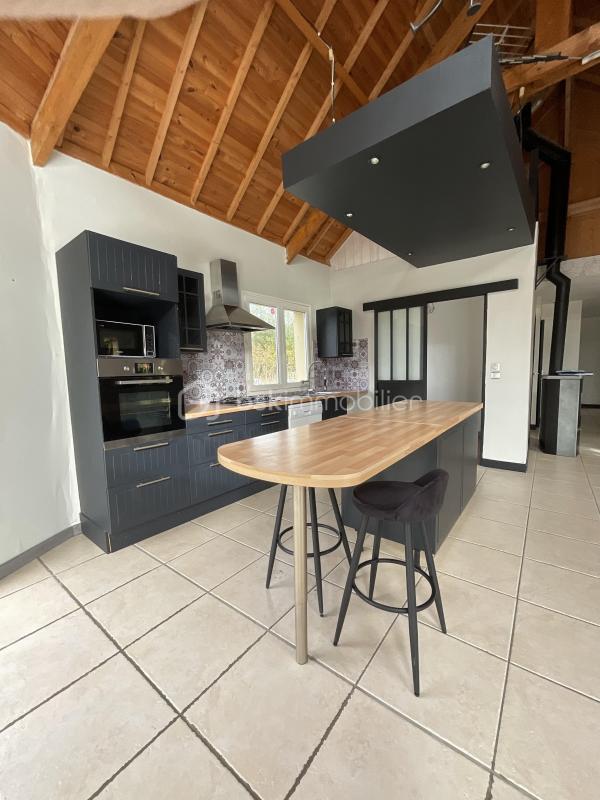 Maison - 112 m² - 4 pièces