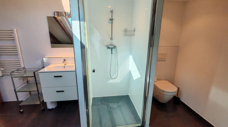 Appartement - 99 m² - 4 pièces