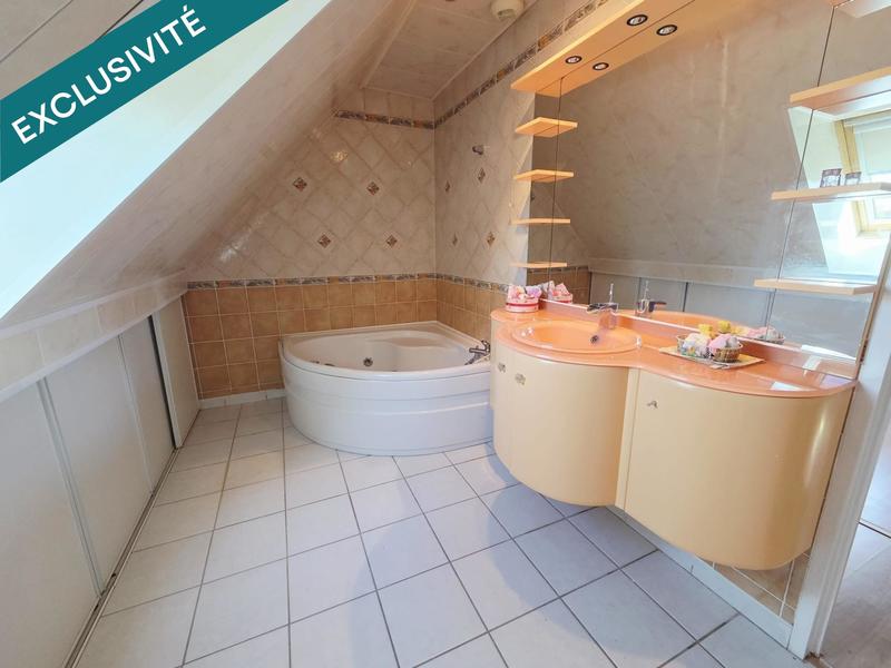 Maison - 123 m² - 6 pièces