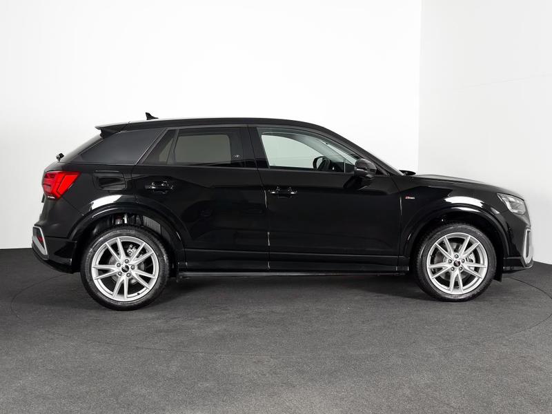 Audi Q2 s-Line 35 Tdi 150ch s-Tronic Phase 3 Ja18p Virtual Cockpit Matrix Led Carplay Regul Keyless