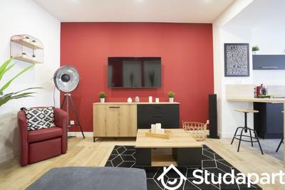 Chambre - 13 m² - 1 pièce