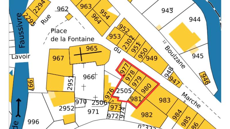 Maison - 250 m² - 6 pièces