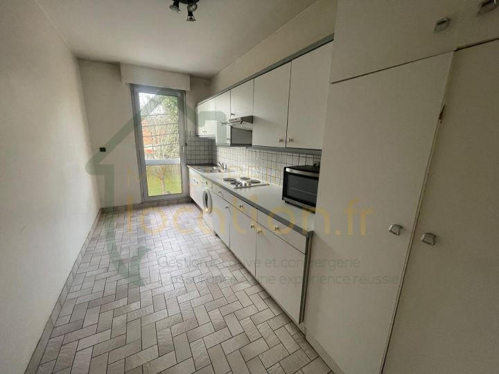 Appartement - 81 m² - 5 pièces