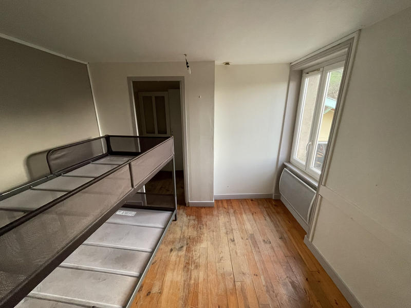 Immeuble - 130 m² - 8 pièces