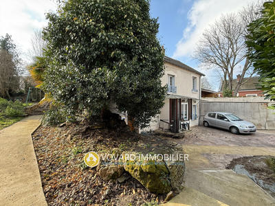 Maison - 155 m² - 7 pièces