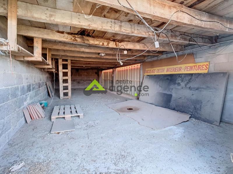 Maison - 231 m² - 8 pièces