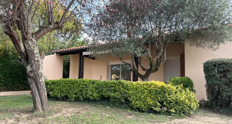 Maison - 185 m² - 8 pièces