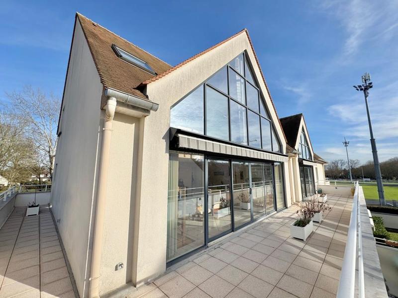 Duplex - 164 m² - 4 pièces