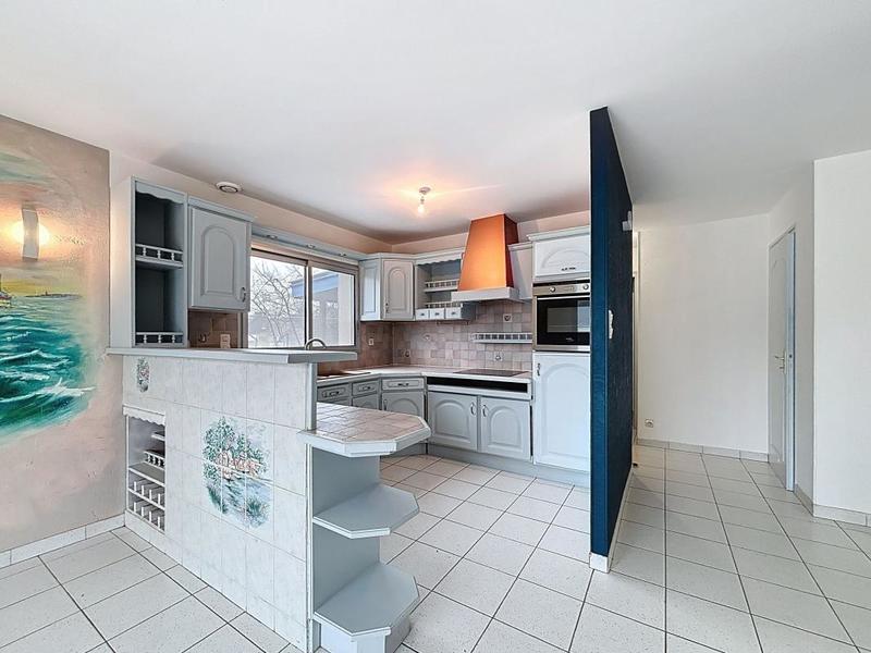 Maison - 111 m² - 6 pièces