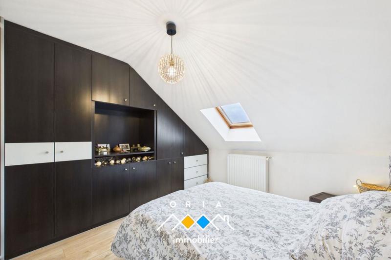 Pavillon - 92 m² - 5 pièces