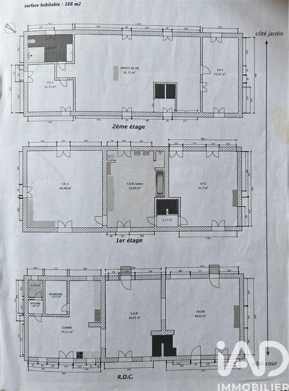 Maison - 362 m² - 7 pièces