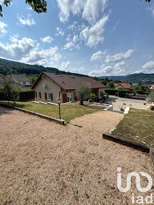 Maison - 186 m² - 6 pièces