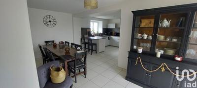 Maison - 97 m² - 5 pièces