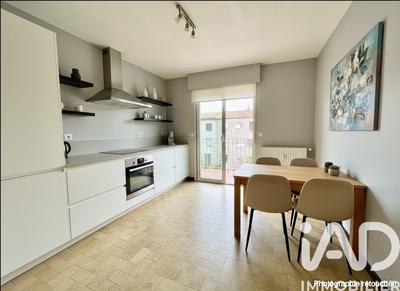 Appartement - 98 m² - 4 pièces