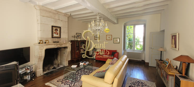 Maison - 300 m² - 7 pièces