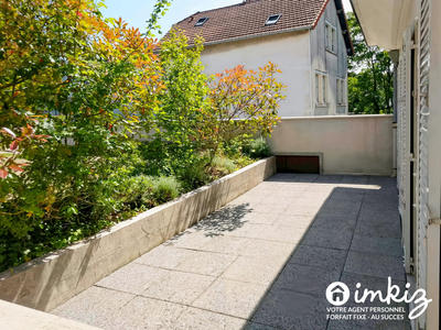 Appartement - 100 m² - 4 pièces