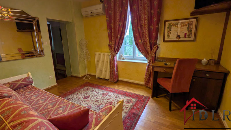 Villa - 450 m² - 13 pièces