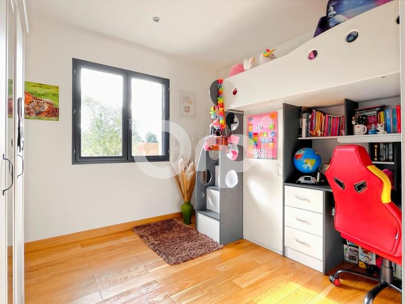 Maison - 162 m² - 5 pièces