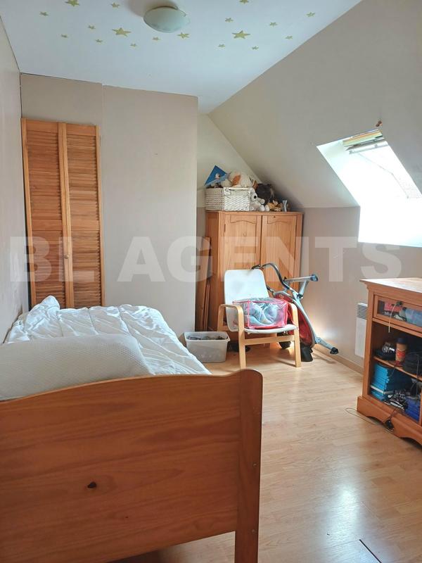 Maison - 96 m² - 4 pièces