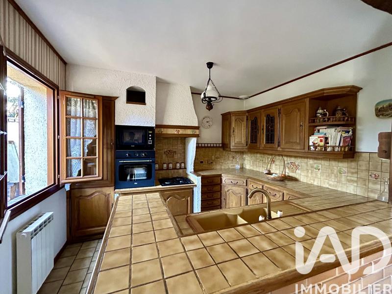 Maison - 88 m² - 5 pièces