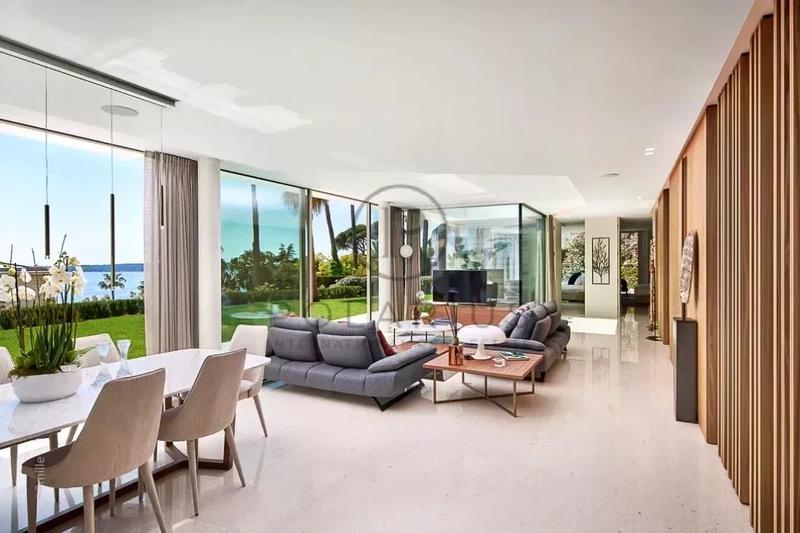 Villa - 500 m² - 10 pièces