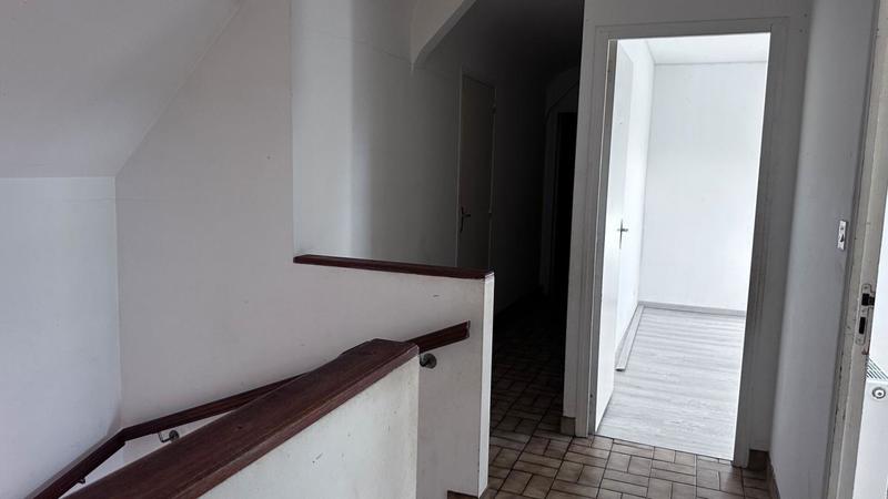 Maison - 161 m² - 7 pièces