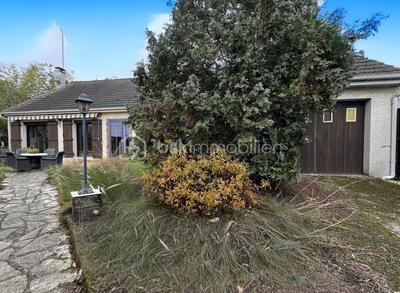 Maison traditionnelle - 113 m² - 5 pièces