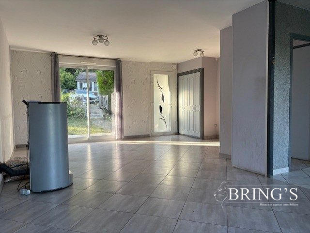 Maison - 127 m² - 6 pièces