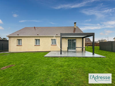 Maison - 105 m² - 5 pièces