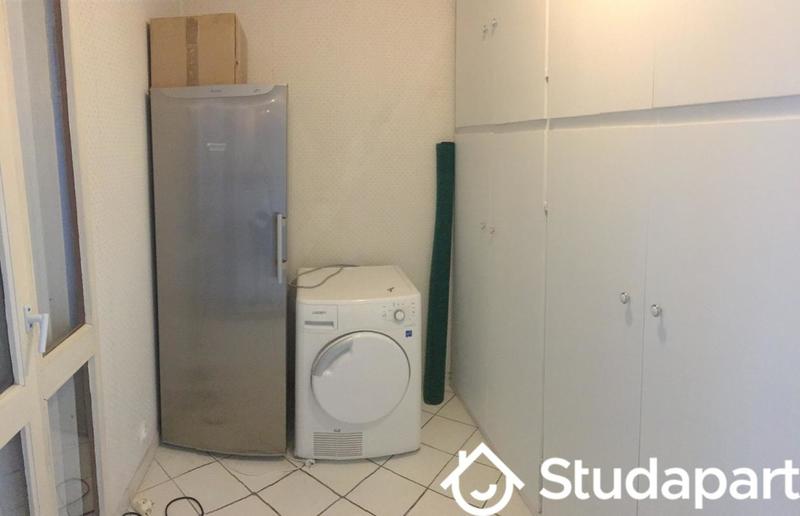 Chambre - 14 m² - 1 pièce