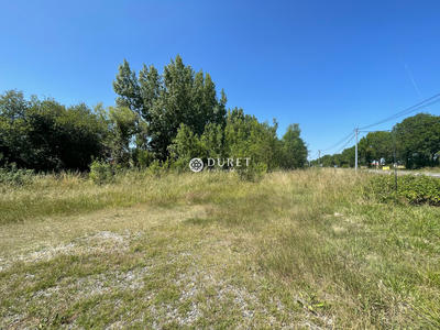 Terrain - 3 925 m²