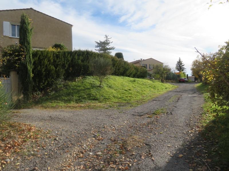 Terrain constructible - 1 125 m²