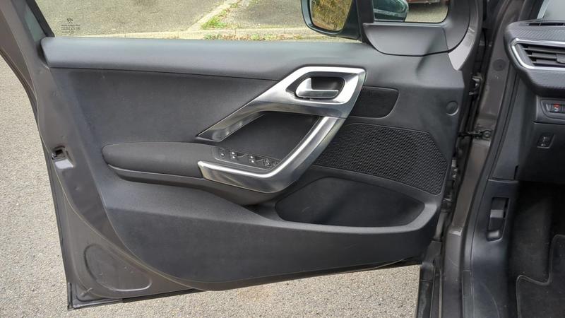 Peugeot 2008 1.6 BlueHDi 100 Active