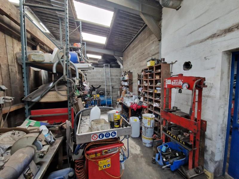 Fonds de commerce - 330 m²