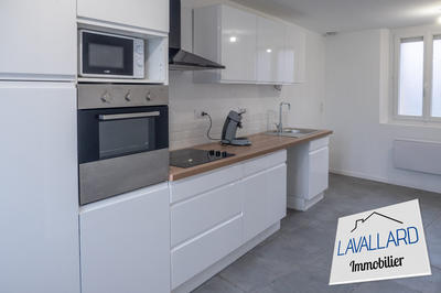 Maison traditionnelle - 95 m² - 5 pièces