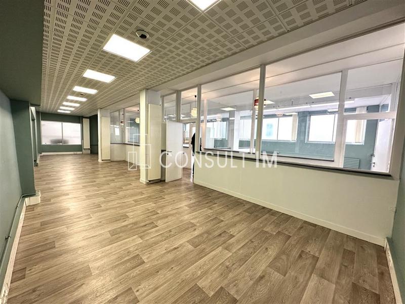 Bureau - 440 m²